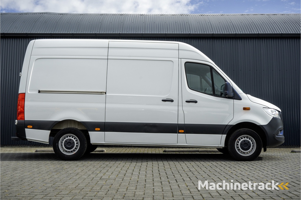 Mercedes-Benz Sprinter 317 CDI L2H2 | Mbux | Camera | CarPlay | Navigatie | Cruise | Climate | PDC | Euro 6