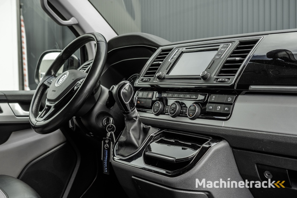 Volkswagen Transporter Multivan T6 2.0 TDI | 204 PK | Highline | 7-Persoons | 4Motion | Adaptive Cruise | Climate | DSG | LED