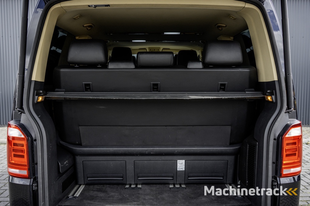 Volkswagen Transporter Multivan T6 2.0 TDI | 204 PK | Highline | 7-Persoons | 4Motion | Adaptive Cruise | Climate | DSG | LED