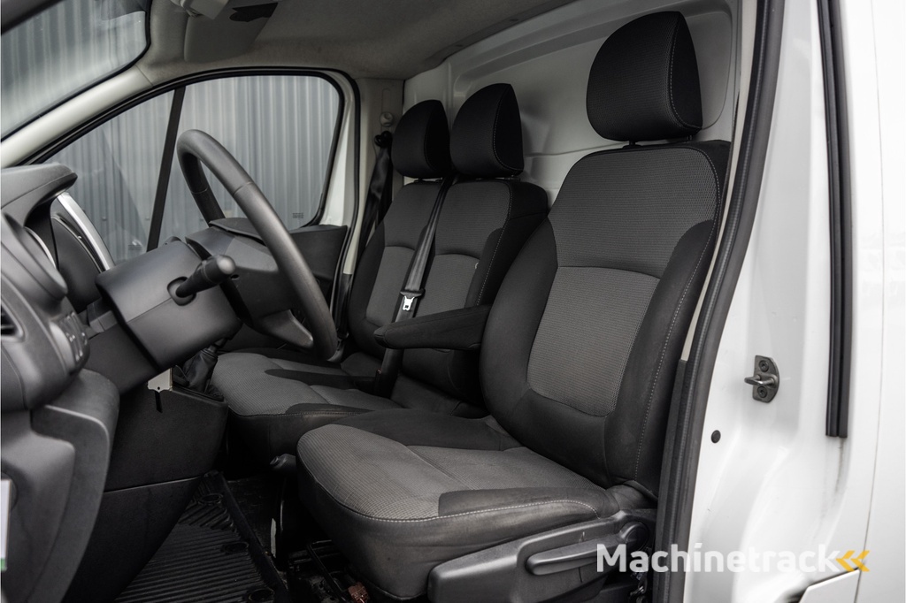 Renault Trafic dCi 120 T29 | L2H1 | LED | Navigatie | Cruise | Airco | Euro 6