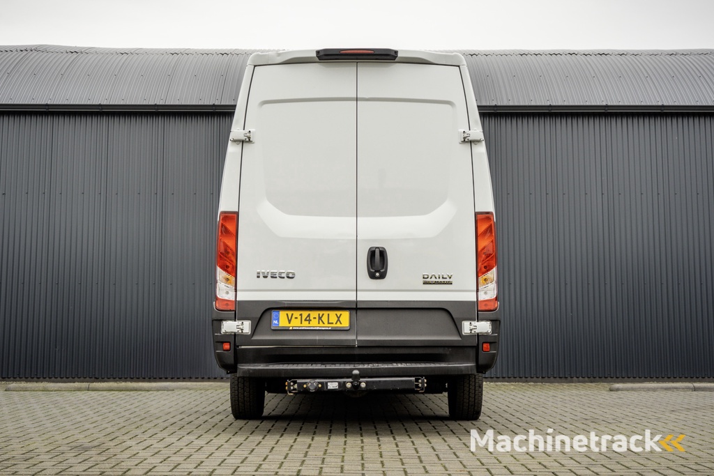 Iveco Daily **35S14V 2.3 L2H2 | Automaat | Euro 6 | Cruise | Climate | 3500 KG Trekgewicht | Trekhaak**