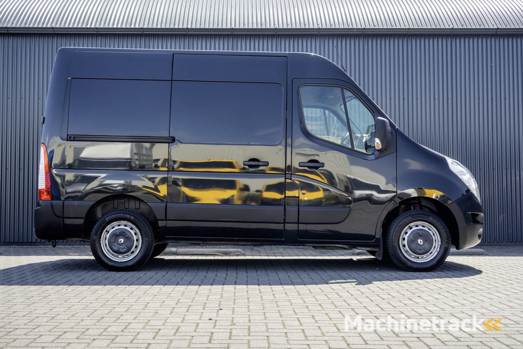 Renault Master 2.3 dCi | L1H2 | Navigatie | Cruise | Airco | Euro 6