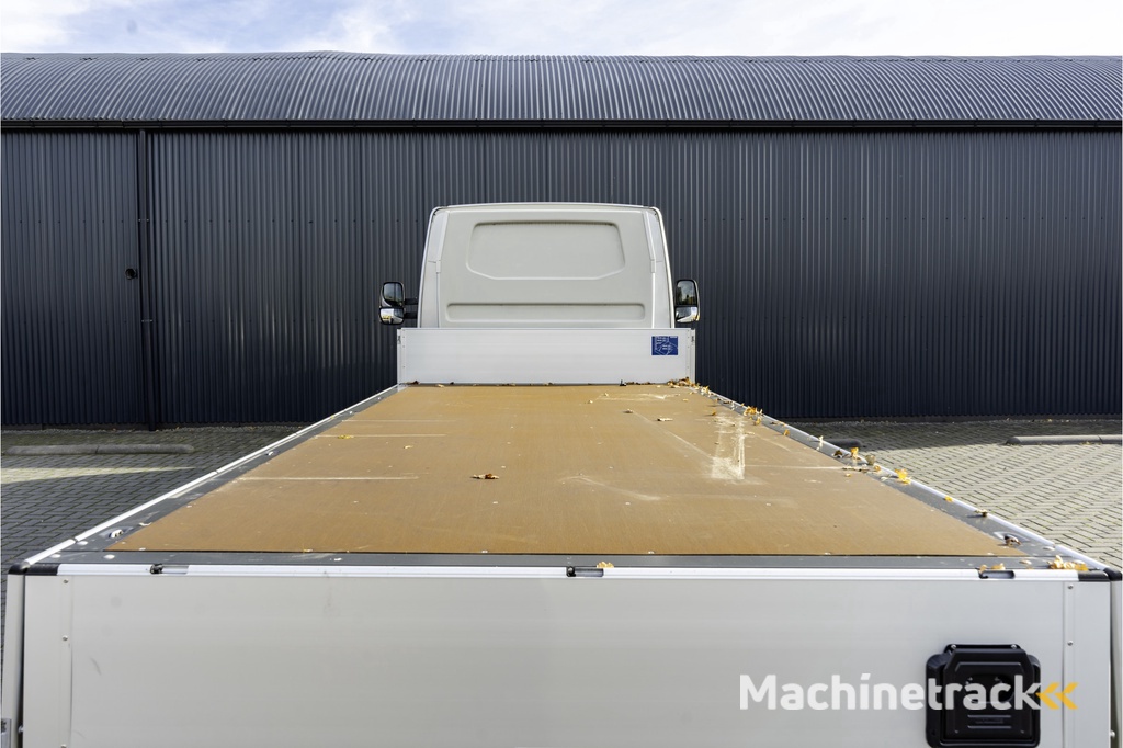 Iveco Daily 50C17 | 170 PK | Automaat | 5-meter laadbak | Cruise | Luchtgeveerd