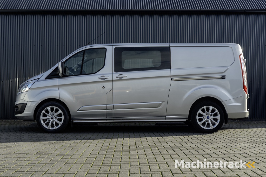 Ford Transit Custom 290 TDCI | L2H1 | 155PK | Champions Edition | DC | 5-Zits | LED | Camera | Navi | Zijschuifdeur L+R | Cruise | Airco | PDC