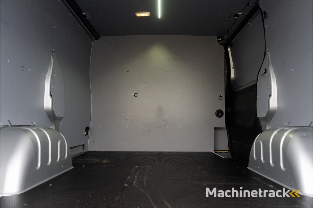 Opel Vivaro BiTurbo 1.6 CDTI | L1H1 | 125PK | LED | Camera | Navigatie | Cruise | Airco | PDC | Eco | Euro 6