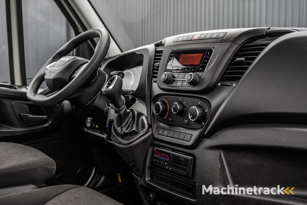 Iveco Daily 40C18 3.0L | Automaat | BE-Trekker | Max Massa: 8-Ton | Airco |  Euro 6