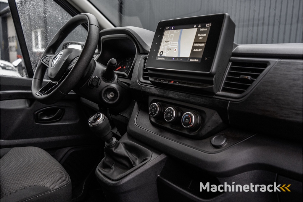 Renault Trafic dCi 150PK | L2H1 | 9-Zits | LED | Navigatie | Cruise | Airco | PDC | Euro 6