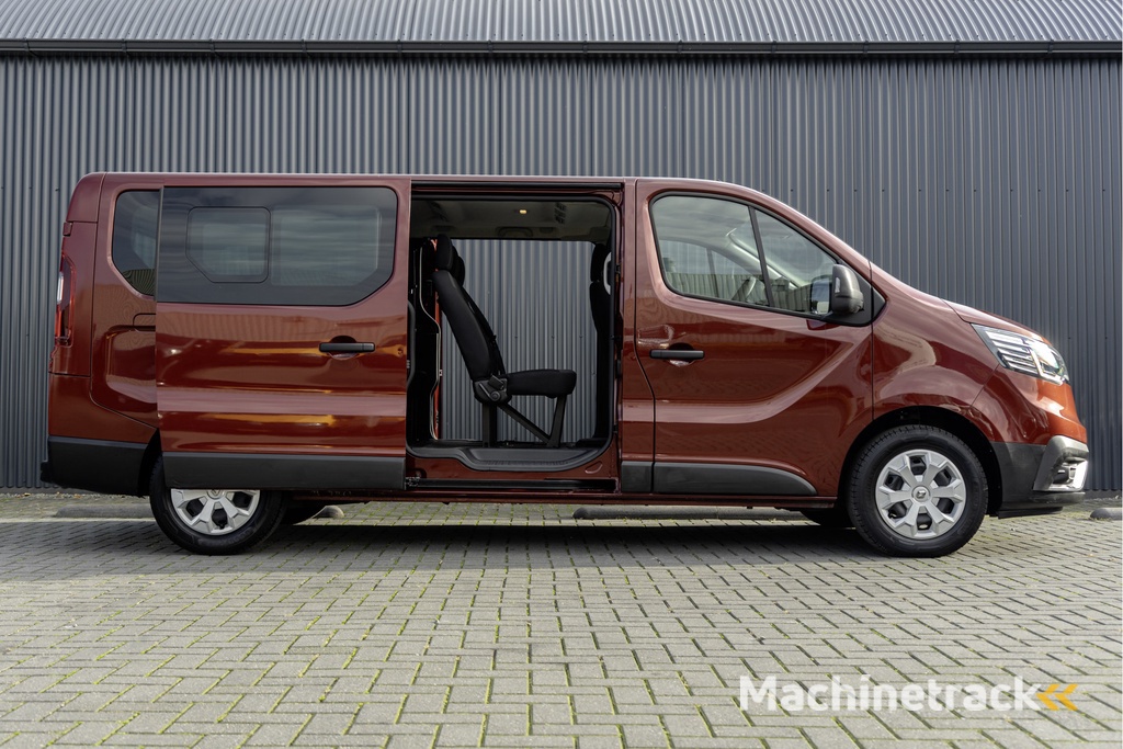 Renault Trafic Blue dCi 150PK | L2H1 | 9-Zits | LED | Canera | Navi | Zijschuifdeur R+L | Cruise | Airco | PDC | Euro 6