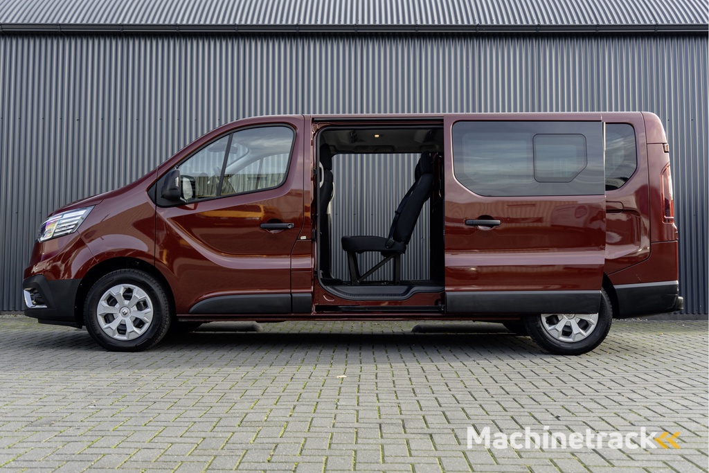 Renault Trafic Blue dCi 150PK | L2H1 | 9-Zits | EX BTW/BPM | LED | Canera | Navi | Zijschuifdeur R+L | Cruise | Airco | PDC | Euro 6