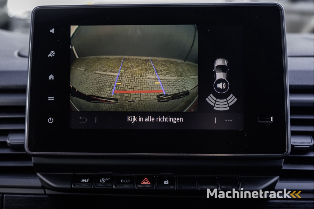 Renault Trafic Blue dCi 150PK | 9-Zits | EX BTW/BPM | LED | Camera | Navigatie | Cruise | Airco | PDC | Euro 6