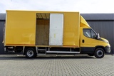 Minituur van Iveco 70C17 Bakwagen met Laadklep | Luchtvering | Climate | Cruise | Tachograaf | 3.5T Trekgewicht | Sperdifferentieel | Euro 6