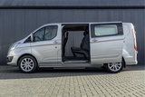 Minituur van Ford Transit Custom 290 TDCI | L2H1 | 155PK | Champions Edition | DC | 5-Zits | LED | Camera | Navi | Zijschuifdeur L+R | Cruise | Airco | PDC