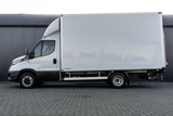 Minituur van Iveco Daily 35C18 | NW Model | Bakwagen met Laadklep | Automaat | LED | Navi | 3.5T Trekhaak | Climate | Cruise | Euro 6