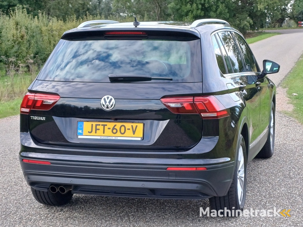Volkswagen Tiguan 1.4 TSI Comfortline Business /Camera/Carplay/Navi/Cruise/18"/