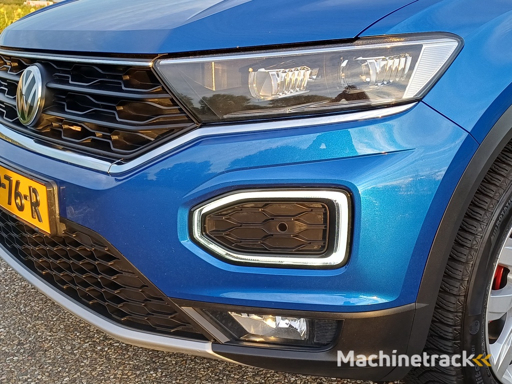 Volkswagen T-Roc 1.5 TSI Sport /Prachtige auto!/Navi/Carplay/Camera/