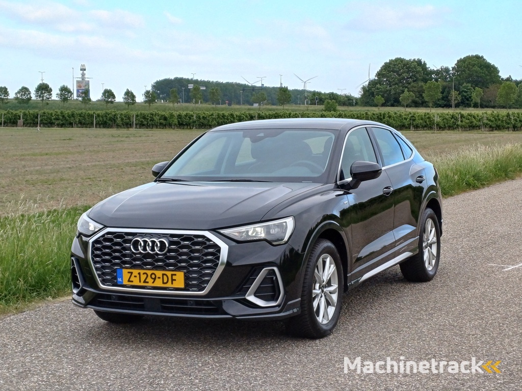 Audi Q3 Sportback 35 TFSI S Edition /S-Line/Adab. Cruise/LED/Carplay/Camera/Park hulp/