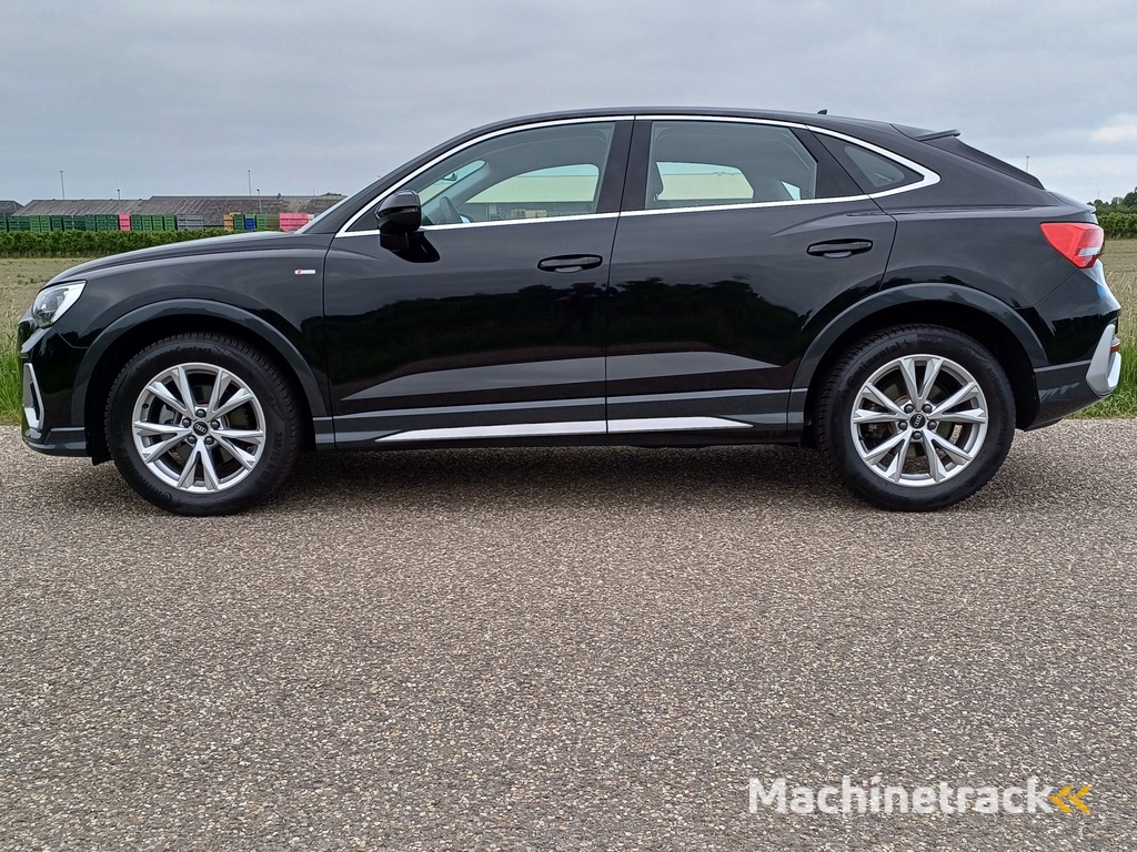 Audi Q3 Sportback 35 TFSI S Edition /S-Line/Adab. Cruise/LED/Carplay/Camera/Park hulp/