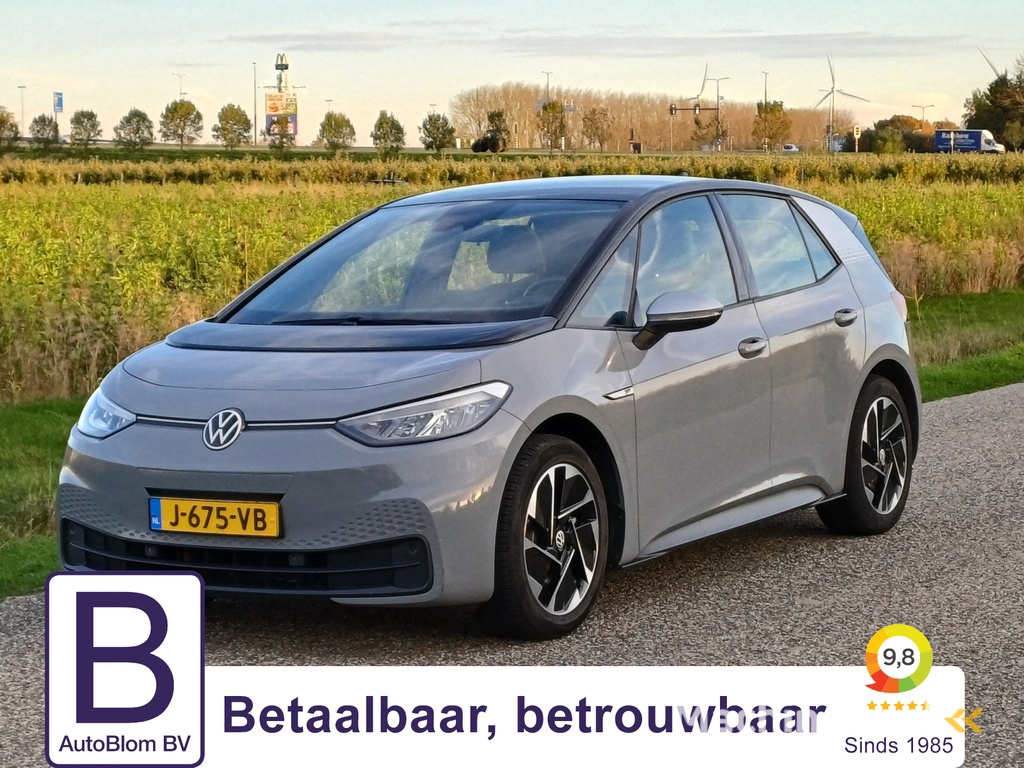 Volkswagen ID.3 First 58 kWh /Lichte rijdbare schade rechts achter/