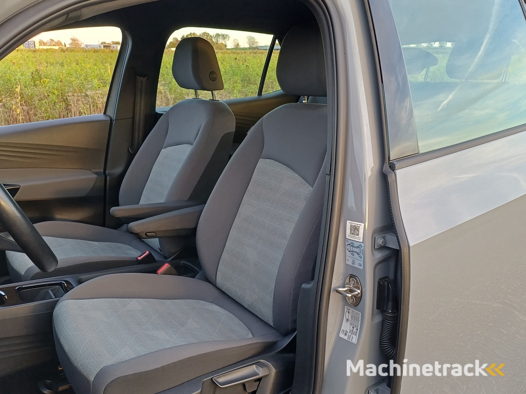 Volkswagen ID.3 First 58 kWh /Lichte rijdbare schade rechts achter/