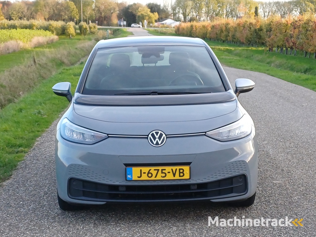 Volkswagen ID.3 First 58 kWh /Lichte rijdbare schade rechts achter/