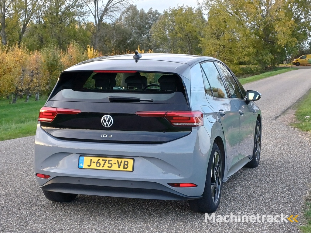 Volkswagen ID.3 First 58 kWh /Lichte rijdbare schade rechts achter/