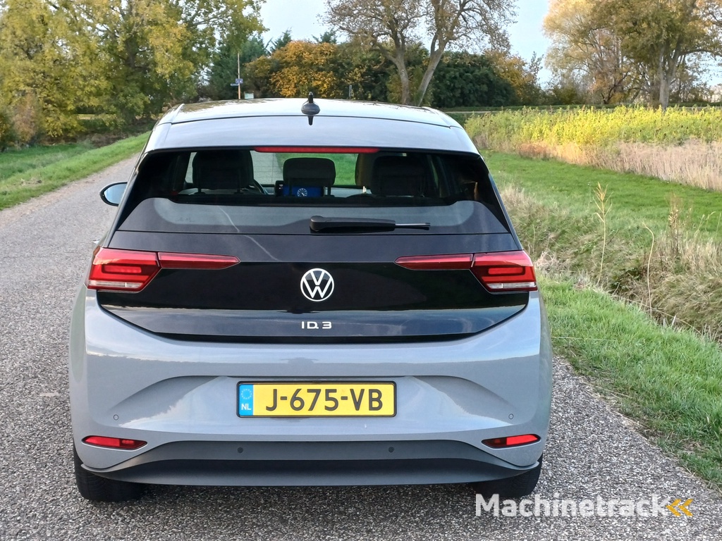 Volkswagen ID.3 First 58 kWh /Lichte rijdbare schade rechts achter/