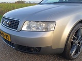 Miniaturansicht von Audi A4 Limousine 2.0 FSI Exclusive /Keurige auto!/Netjes onderhouden!/APK 18-07-26/