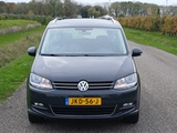 Minituur van Volkswagen Sharan 1.4 TSI Exclusive Series 7-Pers. /Keurig onderhouden/Clima/Stoelverw/
