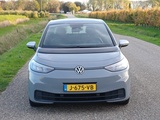 Minituur van Volkswagen ID.3 First 58 kWh /Lichte rijdbare schade rechts achter/