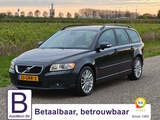 Minituur van Volvo V50 2.4 Momentum /Goed onderhouden!/Leder/Trekh./Xenon/4-S/