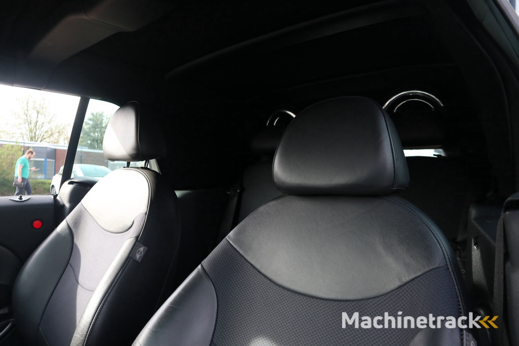 MINI Mini Cabrio 1.6 One Pepper | Lees Tekst | Zo Mee | Read Text