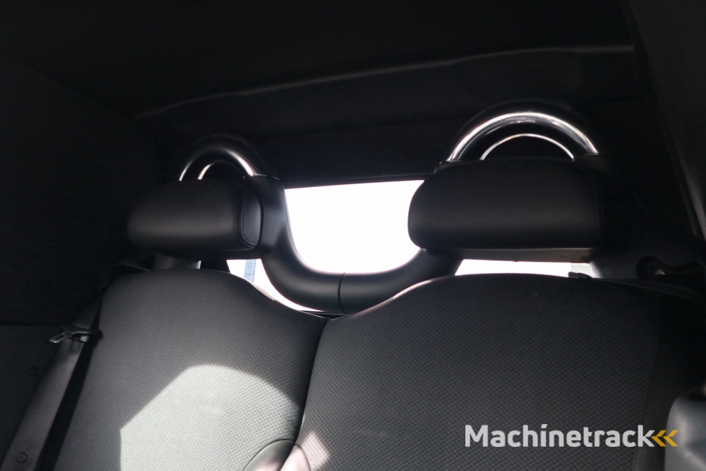 MINI Mini Cabrio 1.6 One Pepper | Lees Tekst | Zo Mee | Read Text