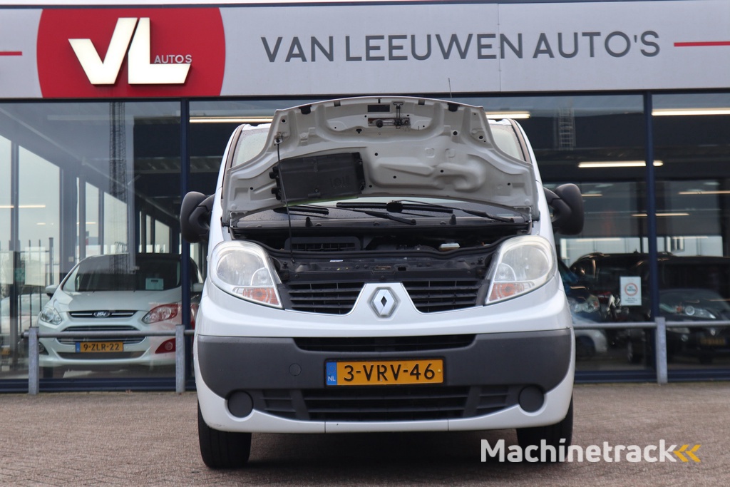 Renault Trafic 2.5 dCi T29 L1H1 | Navigatie | Automaat | Climate Control | APK 04-10-2025 |