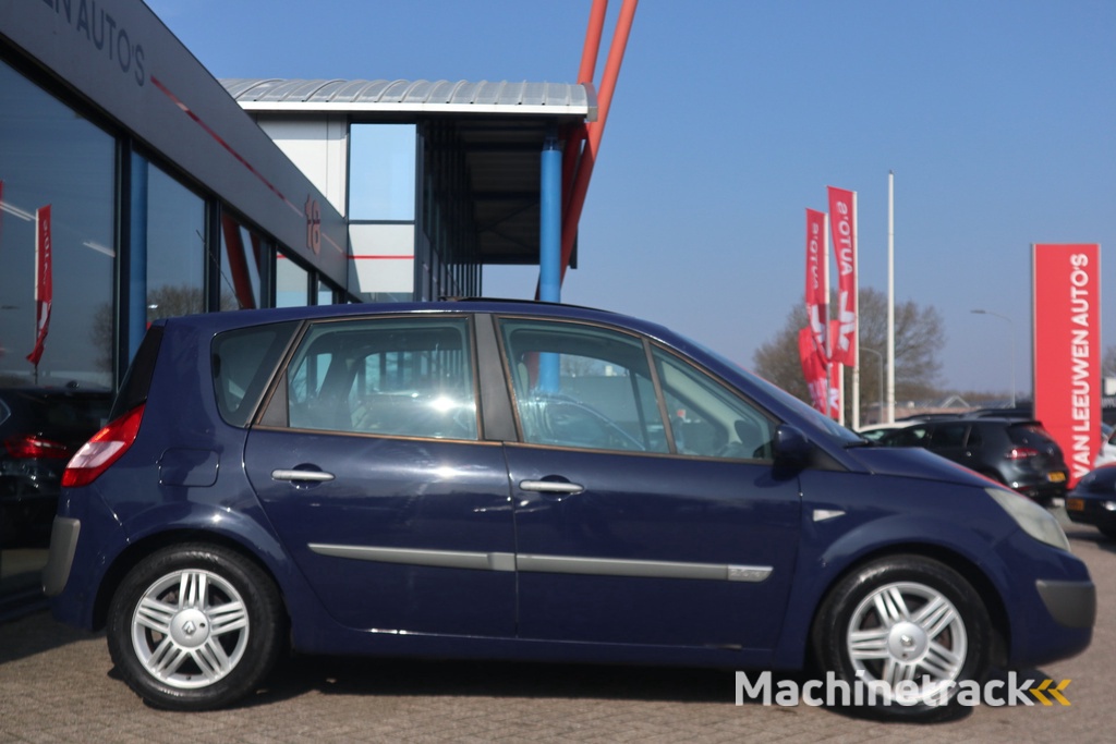 Renault Scénic 2.0-16V Privilège Luxe | Navi | Automatische Airco | Schuif- Kanteldak