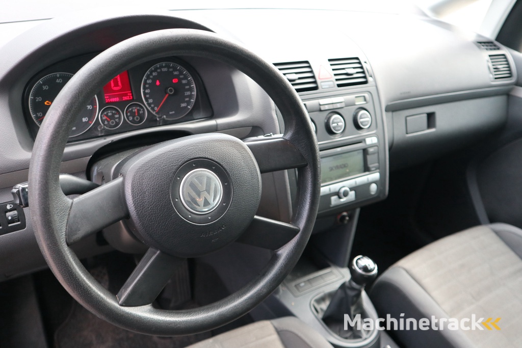 Volkswagen Touran 2.0-16V FSI Business | Zo Mee | Inruilkoopje