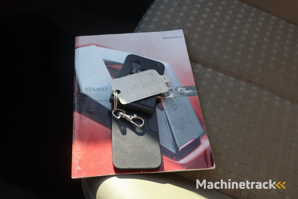 Renault Scénic 2.0-16V Privilège Luxe | Zo Mee | Lees Tekst | Read Text