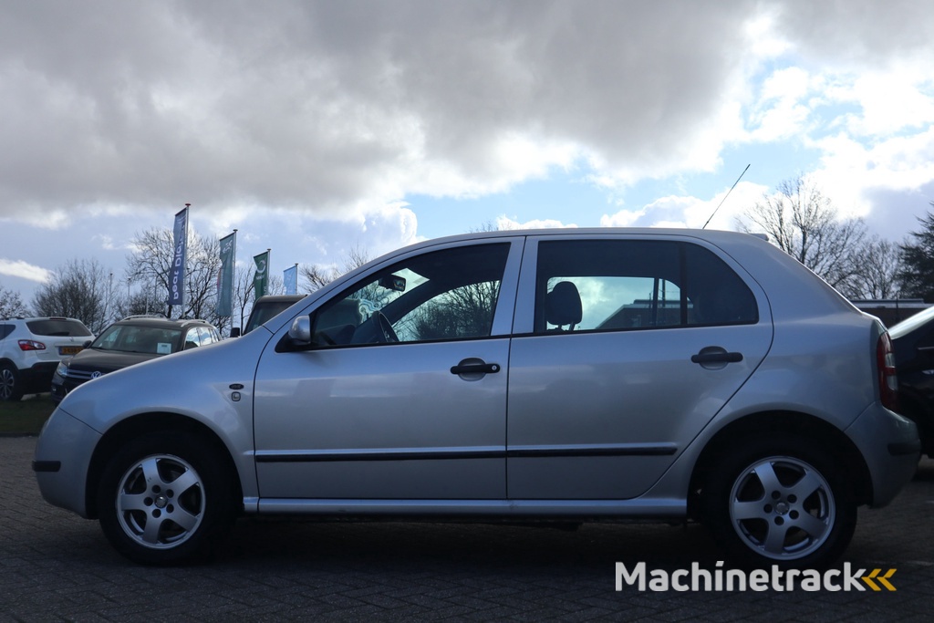 ŠKODA Fabia 1.4 Comfort | Trekhaak | Cruise | Nieuwe APK