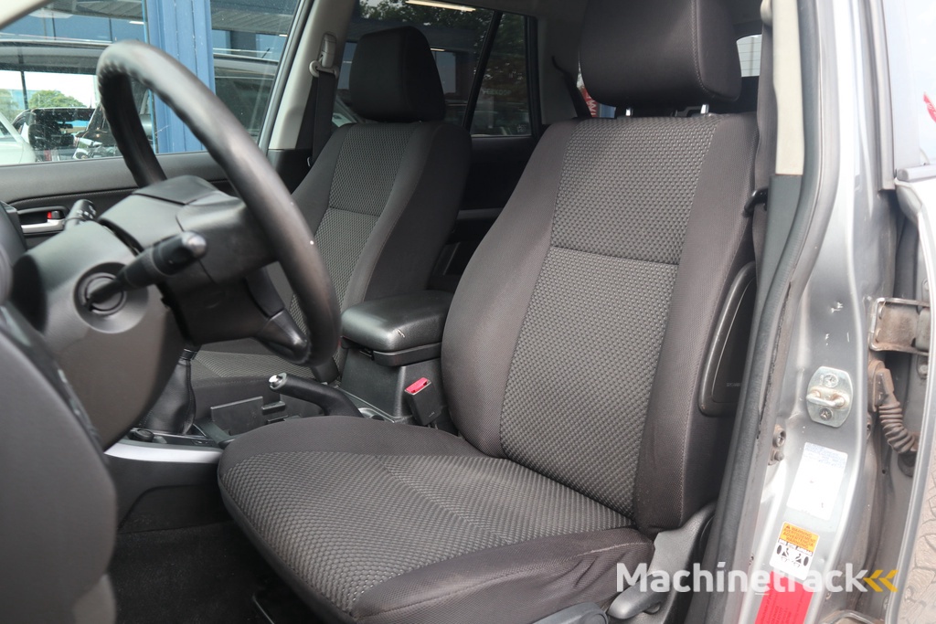 Suzuki Grand Vitara 2.0-16V Exclusive | Trekhaak | Airco | Lichtmetaal