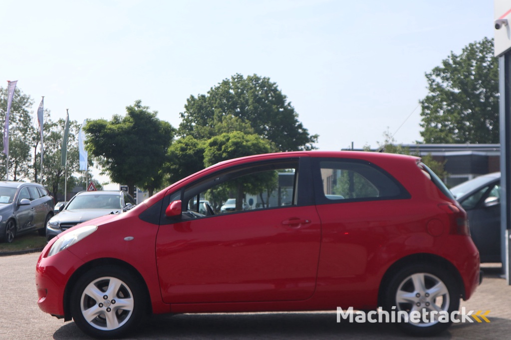 Toyota Yaris 1.3 VVTi Luna MMT | Automaat | Lees Tekst | Read Text