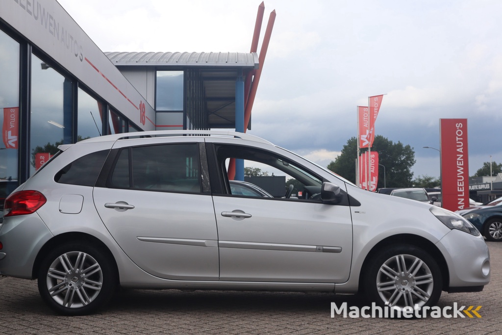Renault Clio Estate 1.2 TCE Night & Day | Trekhaak | Airco | Navi