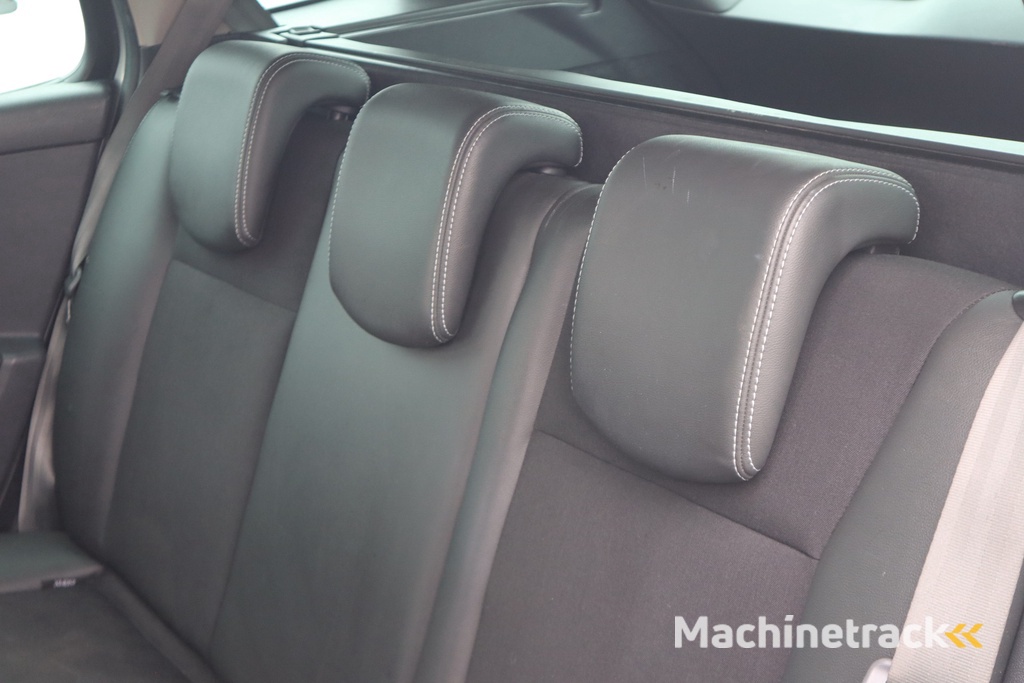 Renault Clio Estate 1.2 TCE Night & Day | Trekhaak | Airco | Navi