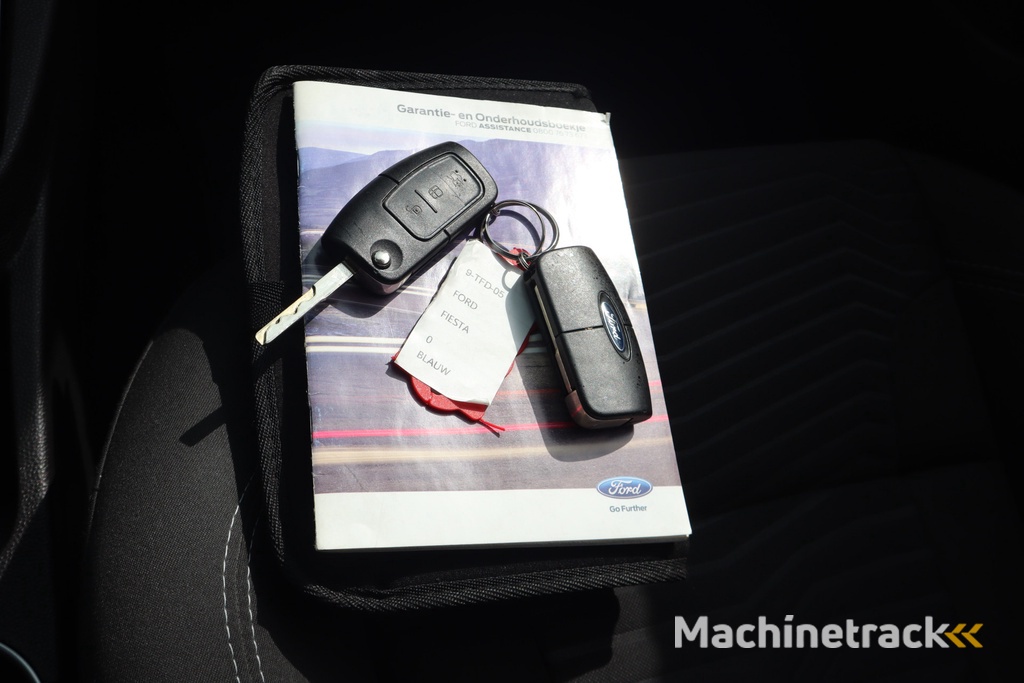 Ford Fiesta 1.0 EcoBoost Titanium | Automaat | Navi | Clima