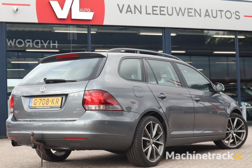 Volkswagen Golf Variant 1.6 TDI Trendline BlueMotion | Navigatie | Trekhaak | Cruise