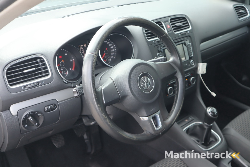 Volkswagen Golf Variant 1.6 TDI Trendline BlueMotion | Navigatie | Trekhaak | Cruise