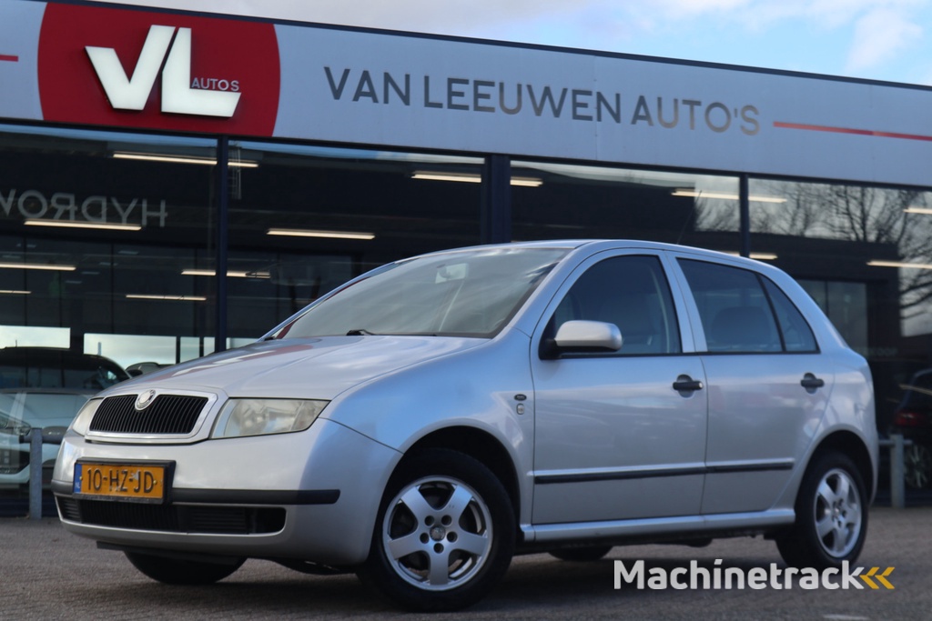 ŠKODA Fabia 1.4 Comfort | Trekhaak | Cruise | Nieuwe APK