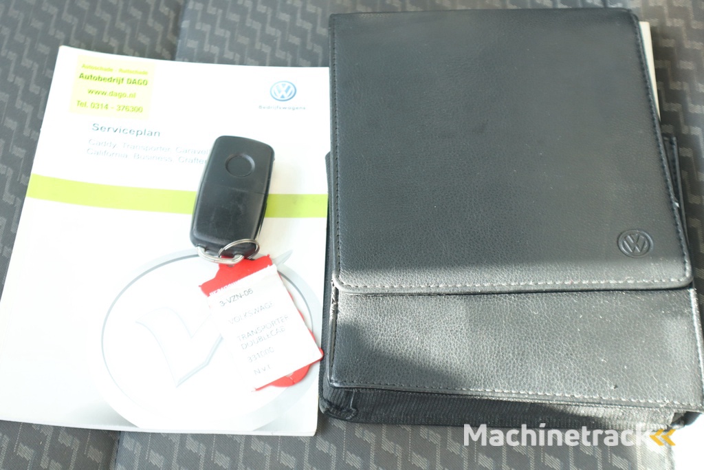 Volkswagen Transporter 2.0 TDI L2H1 DC Comfortline | Dubbele cabine | Cruise | Automaat |