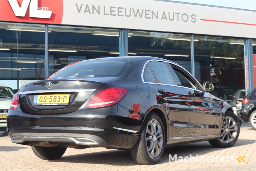 Mercedes-Benz C-klasse 180 Ambition | Cruise | Elektrische voorstoelen | Parkeerassistent |