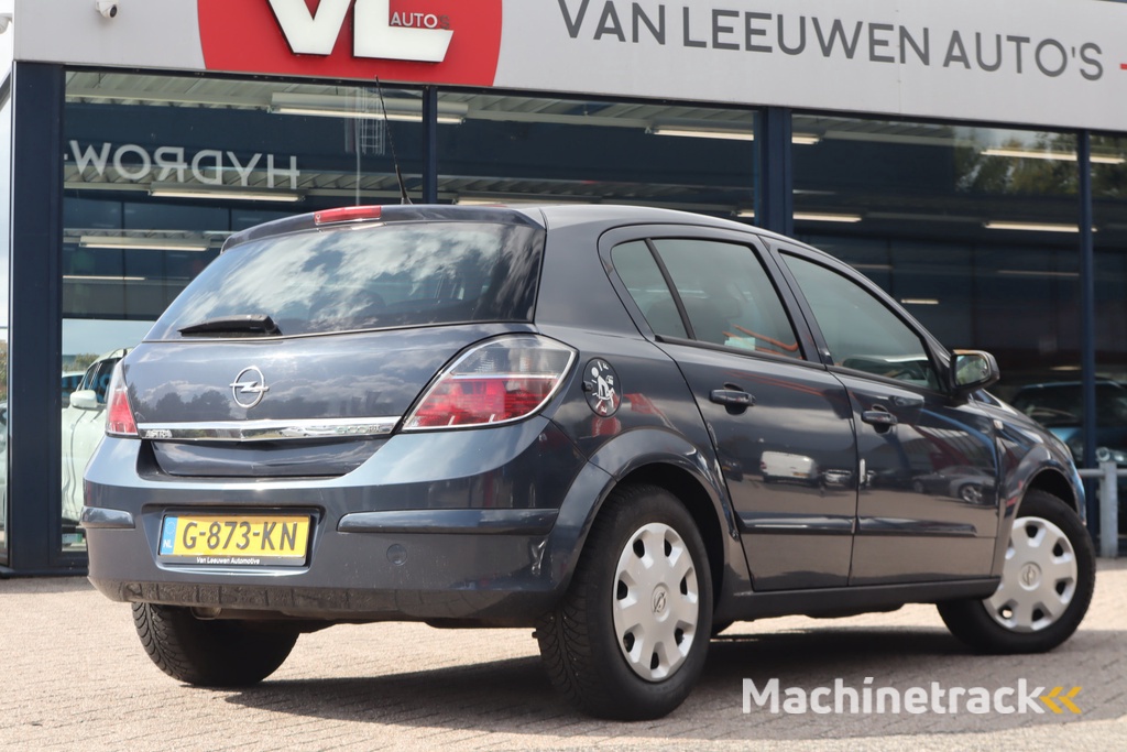 Opel Astra 1.4 Essentia | Cruise | Clima | Radio CD