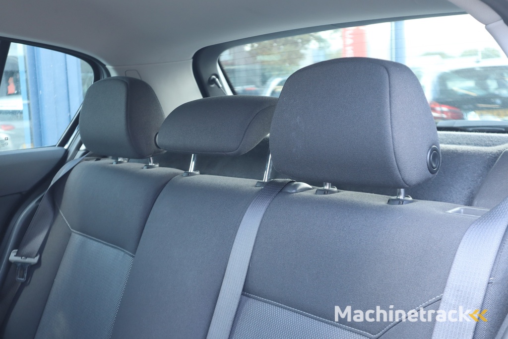 Opel Astra 1.4 Essentia | Cruise | Clima | Radio CD