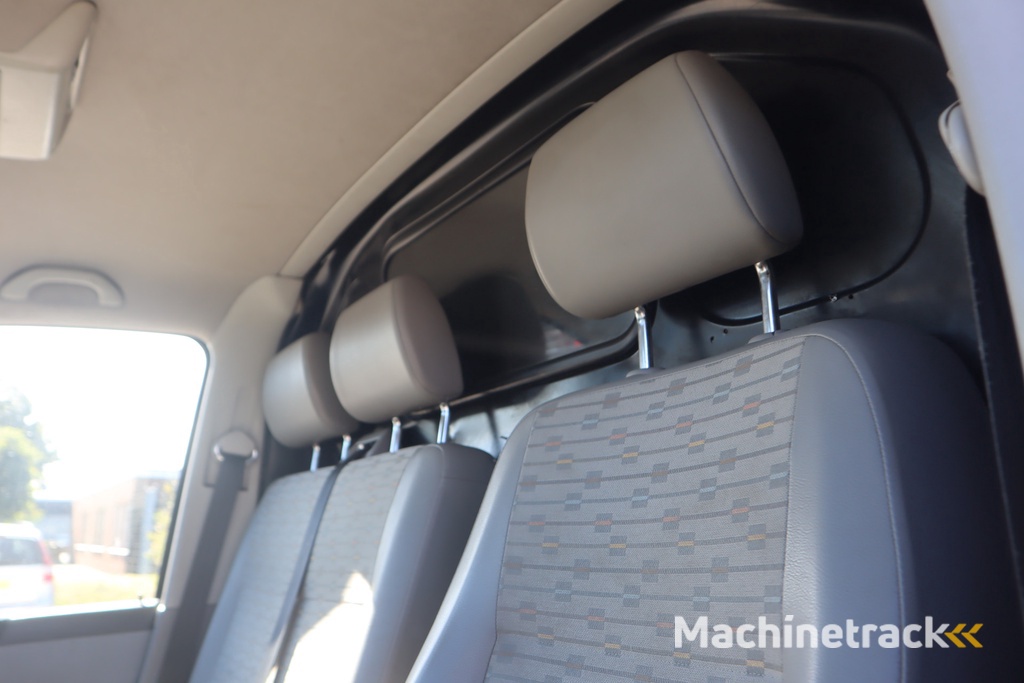 Volkswagen Transporter 2.0 TDI L2H1 BM DC Budgetline | Airco | Cruise | Trekhaak